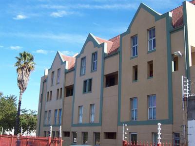 Apartment / Flat For Sale in Stellenbosch Central, Stellenbosch