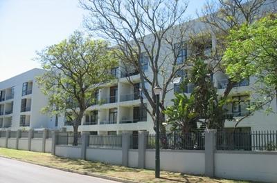 Apartment / Flat For Sale in Stellenbosch Central, Stellenbosch