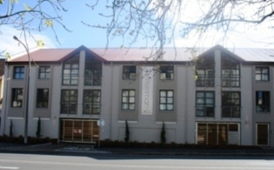 Apartment / Flat For Sale in Stellenbosch Central, Stellenbosch